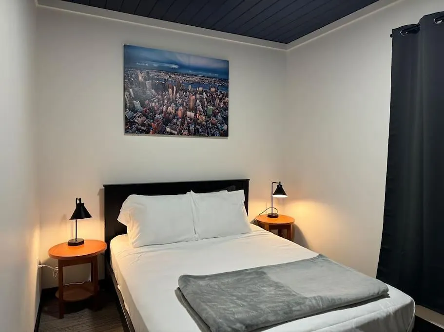 1 Bd Motel Condo With Kitchenette - 3 Edmonton 0*,  Kanada